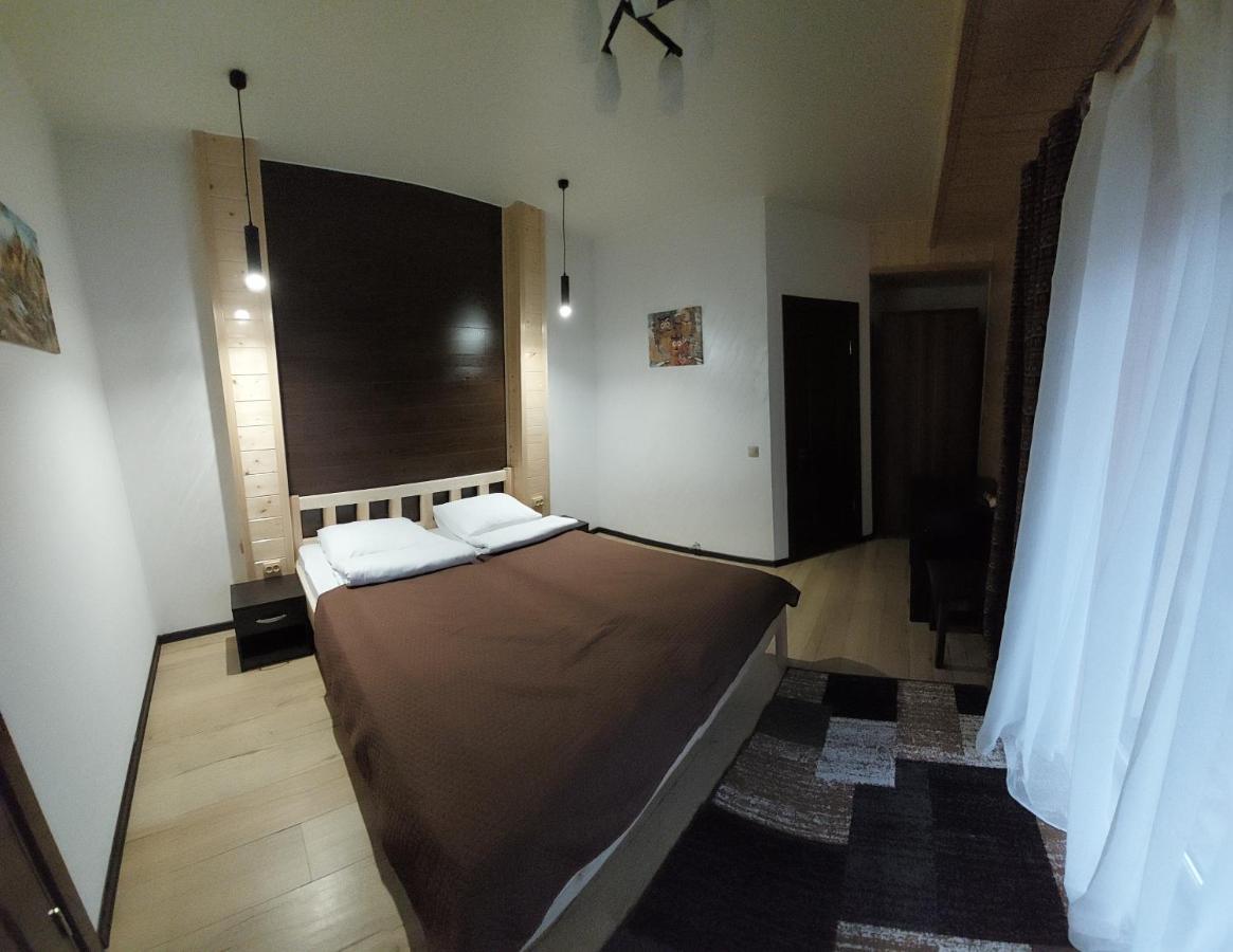 Коло Гір Hotel Колочава Екстериор снимка