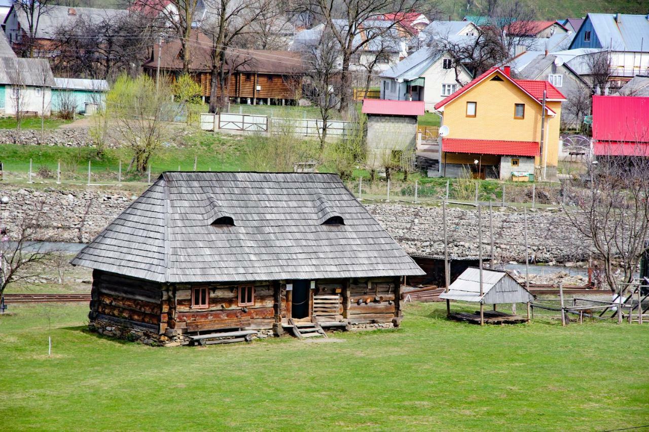 Коло Гір Hotel Колочава Екстериор снимка