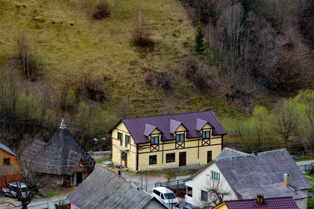 Коло Гір Hotel Колочава Екстериор снимка