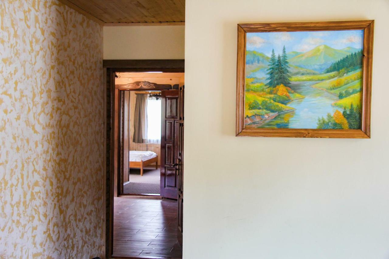 Коло Гір Hotel Колочава Екстериор снимка