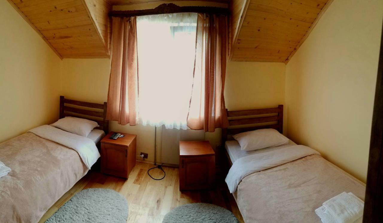 Коло Гір Hotel Колочава Екстериор снимка