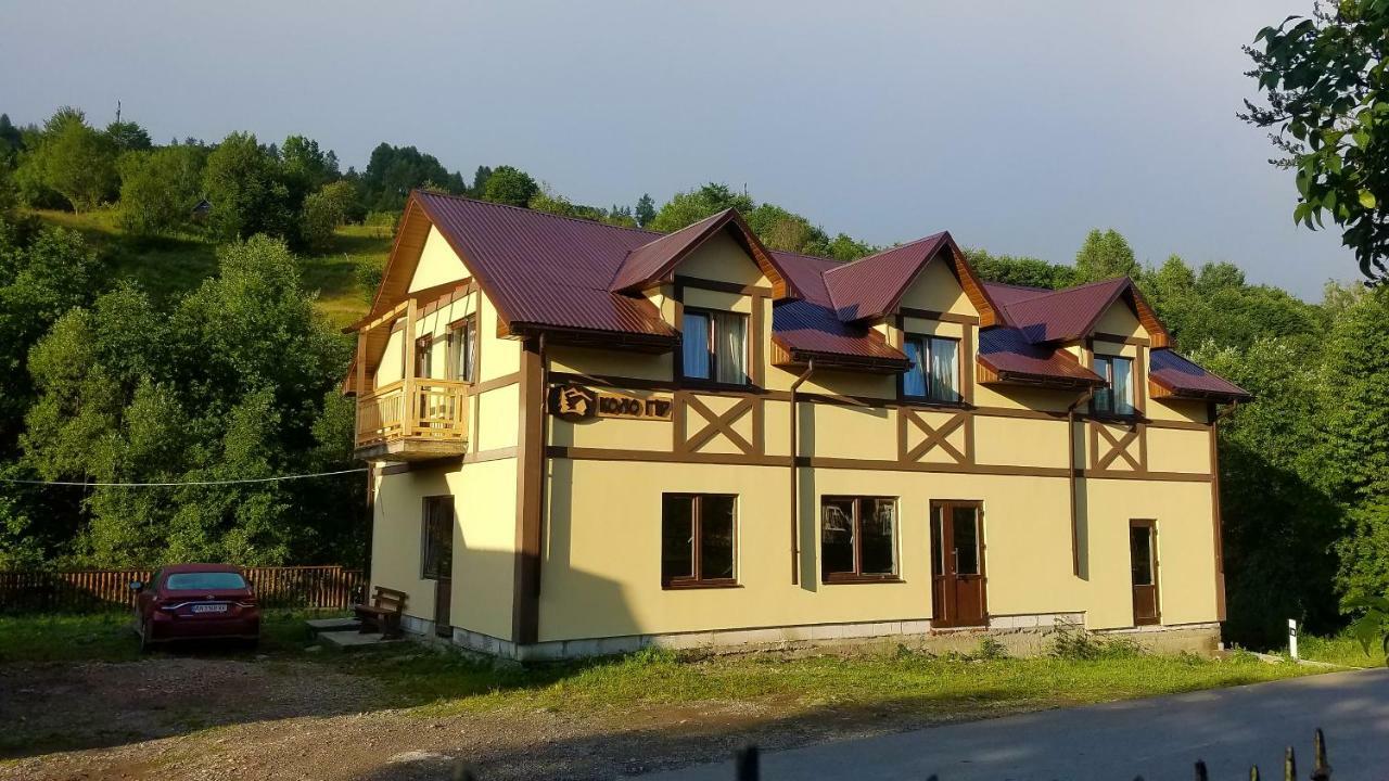 Коло Гір Hotel Колочава Екстериор снимка
